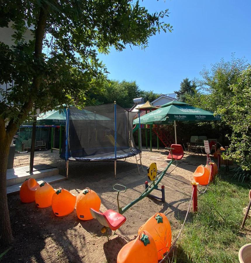 Отель Suzana Garden Венус Экстерьер фото